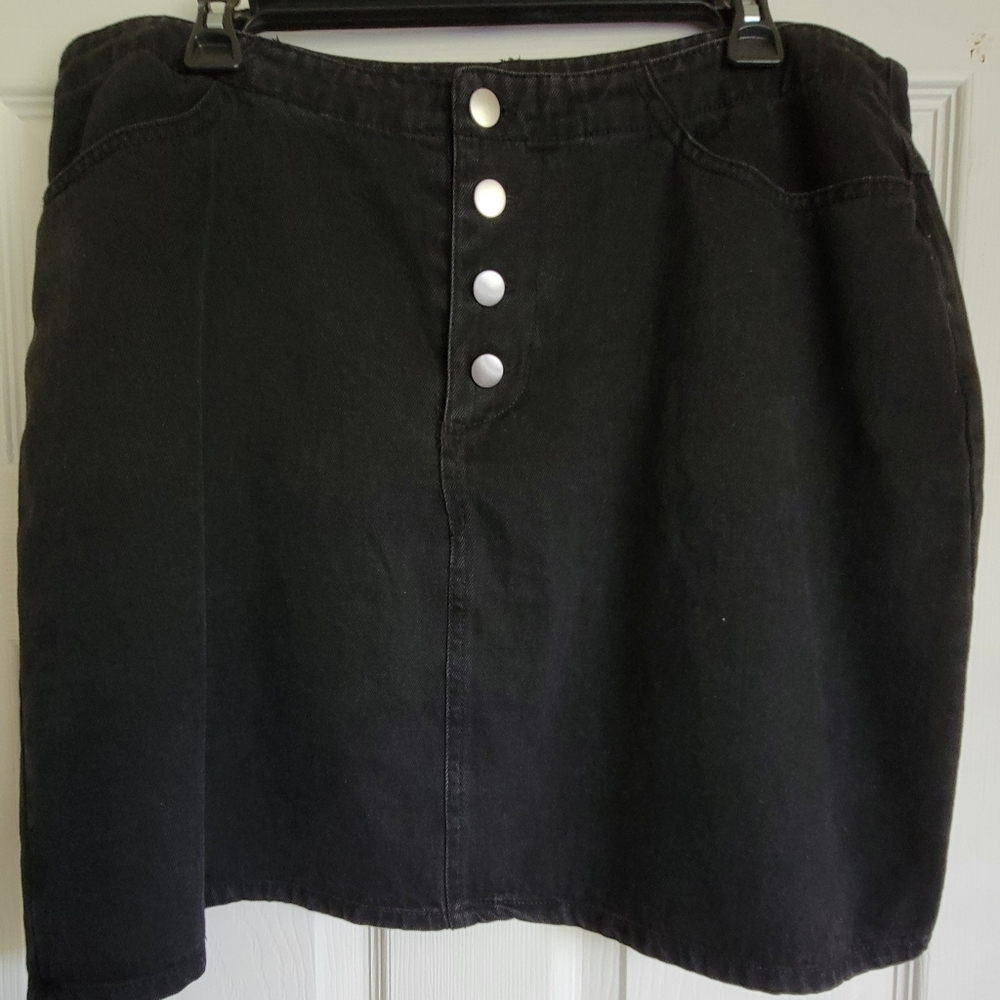Black denim mini skirt